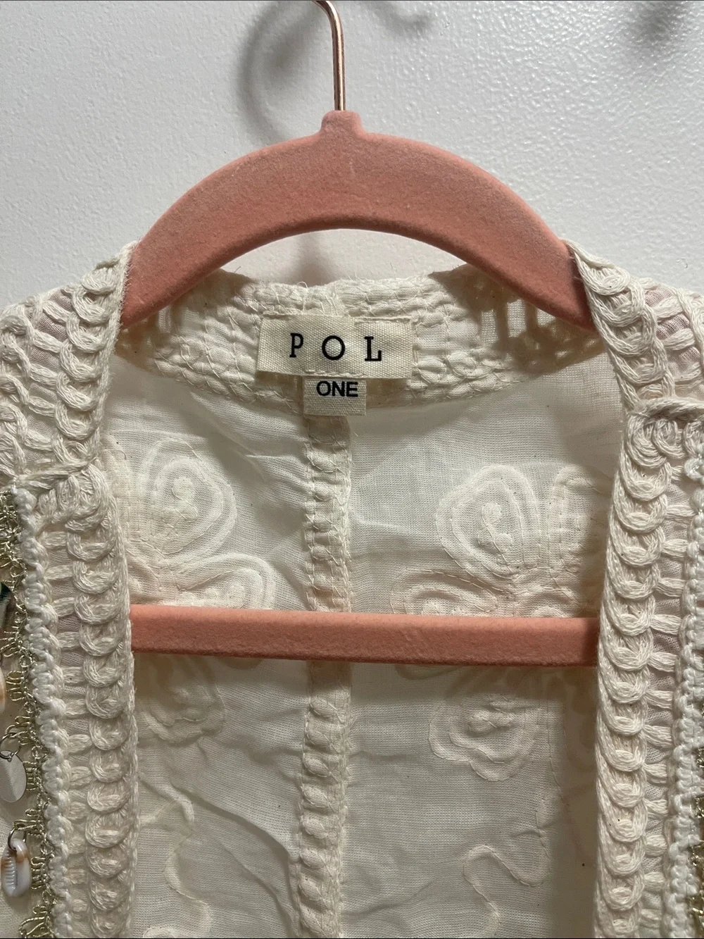 POL OS Batwing Embroidered Conch Shell Cardigan - Picture 7 of 8